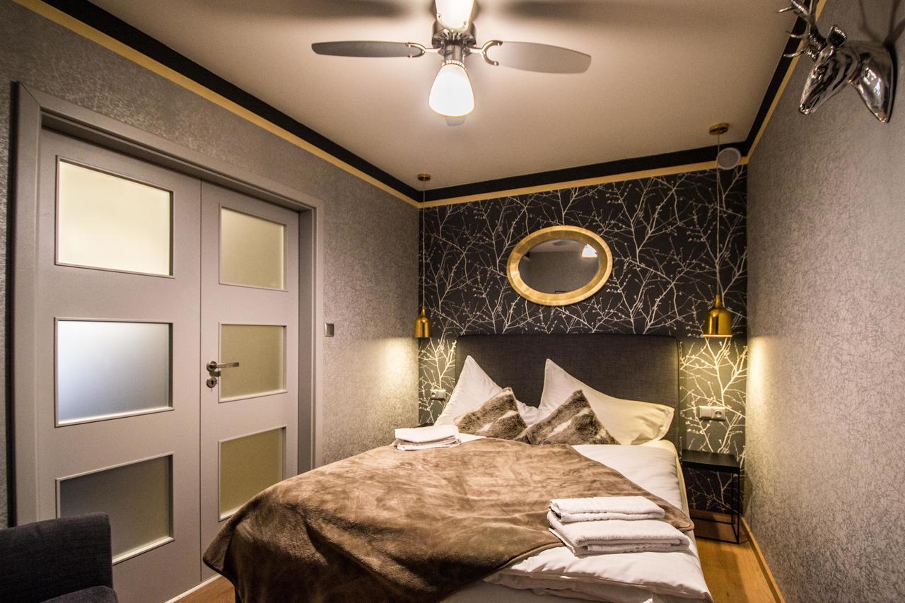 Unique Apt 250M From The Charles Bridge Praga Exterior foto